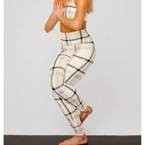 Alo Airlift HighWaist Plaid Legging